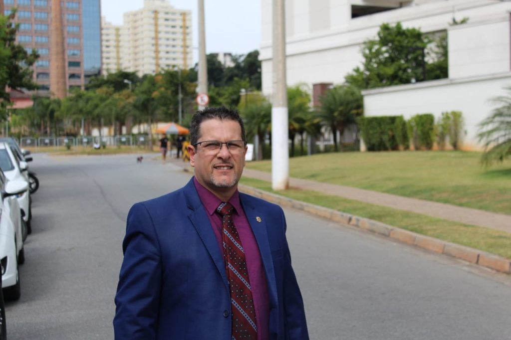Home — Detetive Bom 1 Detetive Edson Frazão, fundador da Agência de Detetives 007
